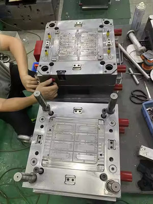 ABS Plastik Enjeksiyon Kalıplama Servisi